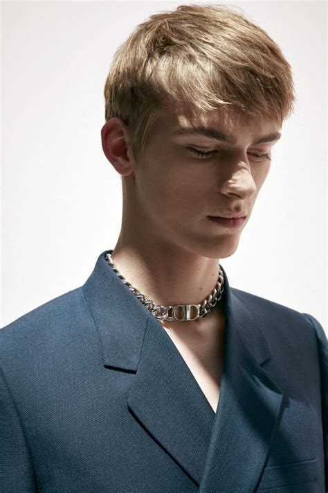 dior homme 滿天星袖款|Dior jewelry line.